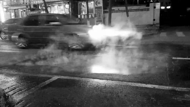 空氣源熱泵供暖終結“馬路冒白汽”現(xiàn)象圖 空氣源熱泵供暖終結“馬路冒白汽”現(xiàn)象圖